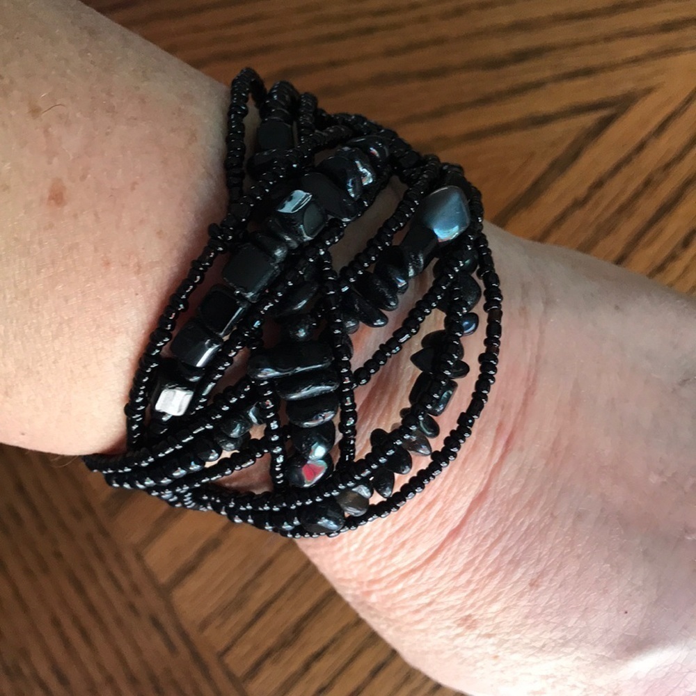 🆕 Black Seed Bead Cuff Bracelet
